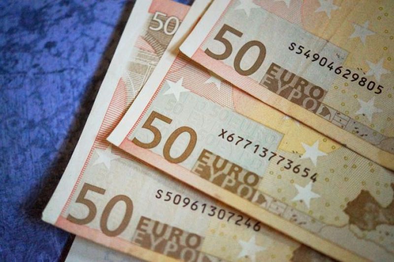 Επίδομα 534 ευρώ: Πότε οι νέες αιτήσεις και πληρωμές