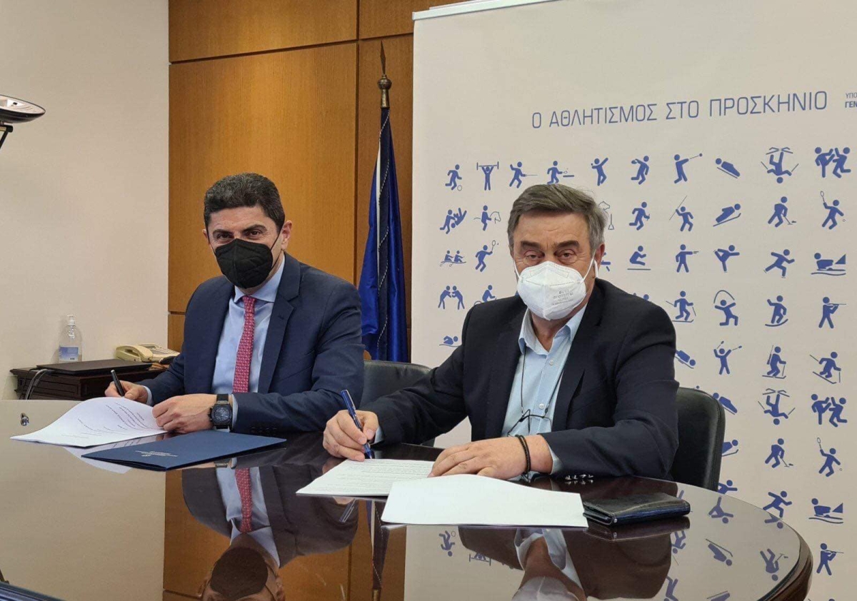 «Έπεσαν» υπογραφές στην προγραμματική σύμβαση για την ολοκλήρωση του αθλητικού κέντρου στη Βόνιτσα