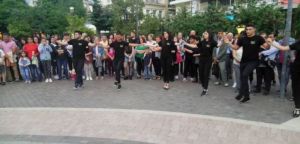 Με χορούς, τραγούδια και σκυταλοδρομία γιόρτασε το Αγρίνιο την Παγκόσμια Ημέρα Εθελοντή Αιμοδότη (ΦΩΤΟ + VIDEO)