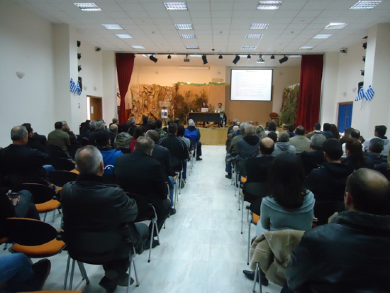 Με επιτυχία η ημερίδα μελισσοκομίας του ΚΠΕ Θέρμου