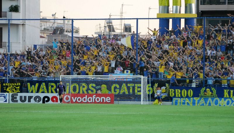 Κανένας από τη nova!