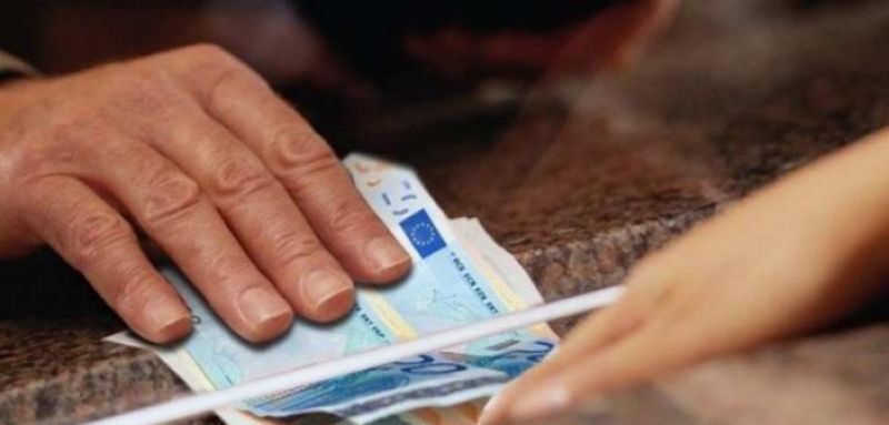 Επιστρέφουν οι κατασχέσεις για χρέη στην Εφορία – Κινδυνεύουν κι όσοι μπουν στις 120 δόσεις