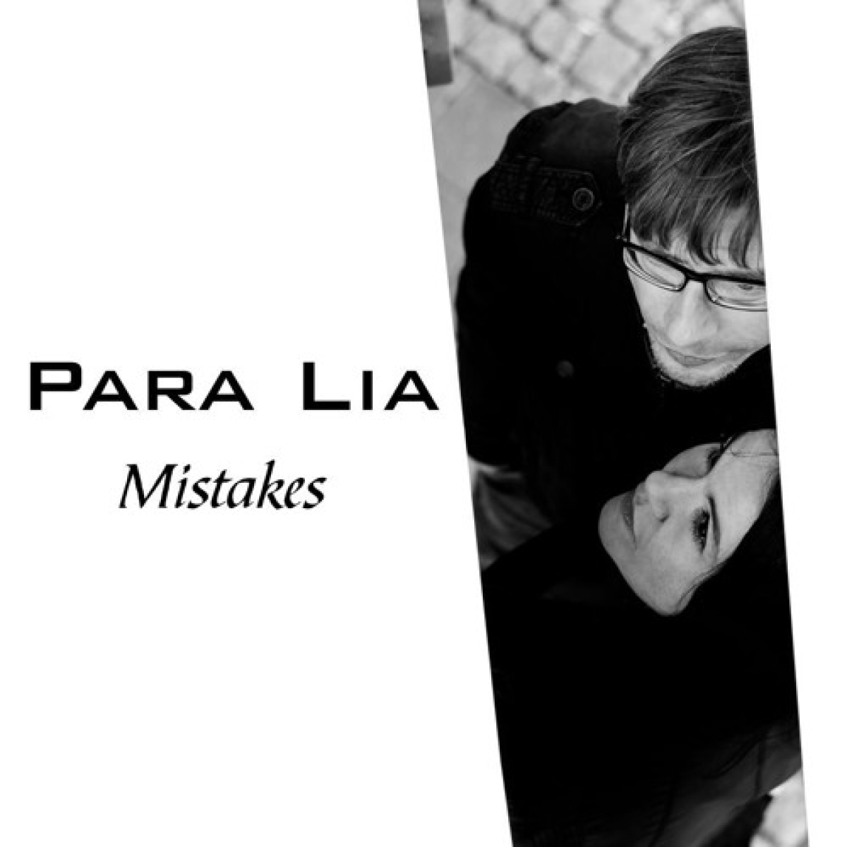 PARA LIA – single “Mistakes”