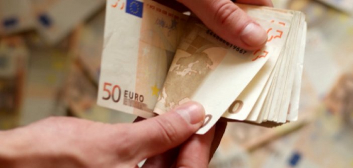 Υπουργείο εργασίας: Καταβάλλονται αύριο 313,13 εκατομμύρια ευρώ σε 662.132 δικαιούχους – Ποιοι θα τα πάρουν