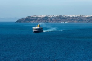 Καθηλώνει η ακρίβεια τους Έλληνες – Οι μισοί δεν θα πάνε διακοπές το 2025