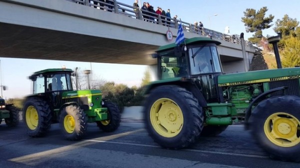 Ομάδα Γυναικών Αγρινίου: «Στεκόμαστε στο πλευρό των αγωνιζόμενων αγροτών και κτηνοτρόφων»