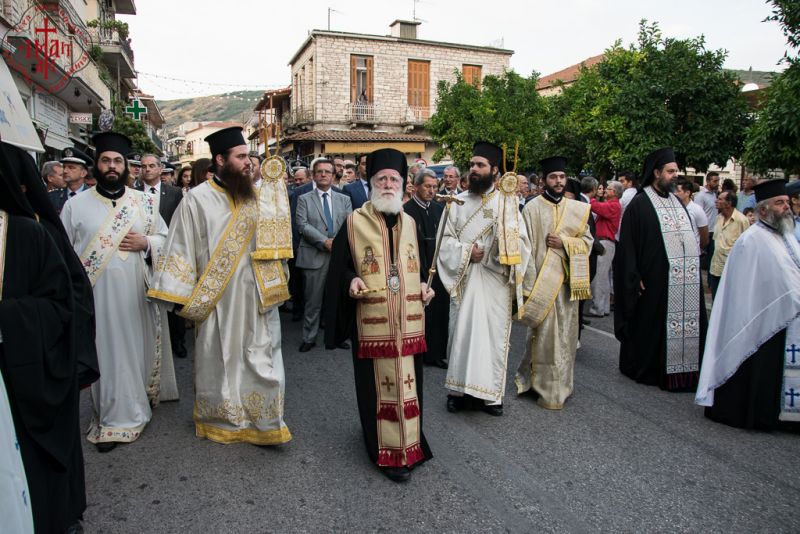 Λιτανεία για τον Άγιο Κοσμά στο Θέρμο Αιτωλοακαρνανίας (Φωτο)