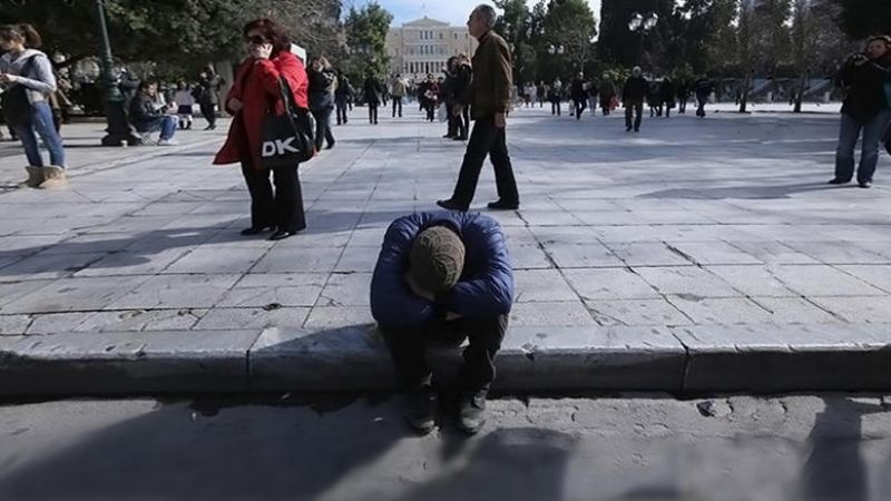 Τι πρέπει να κάνουν οι δικαιούχοι του επιδόματος νεανικής αλληλεγγύης για να πάρουν τα 400 ευρώ