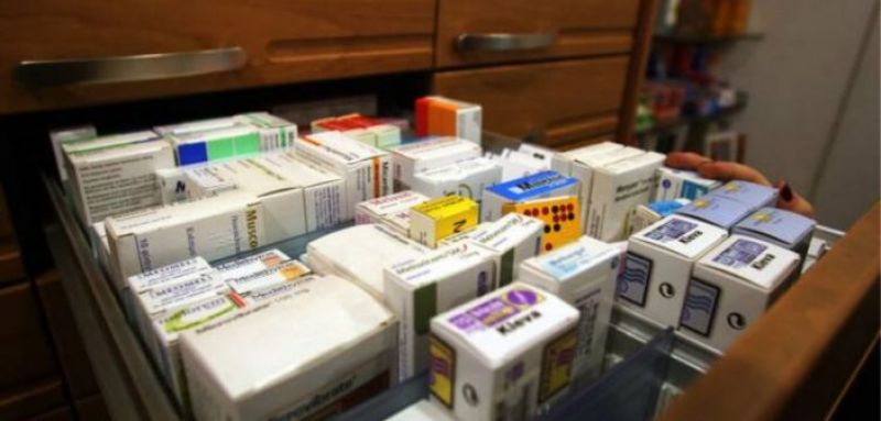 Στη Βουλή η τροπολογία για δωρεάν φάρμακα σε όσους έχασαν το ΕΚΑΣ