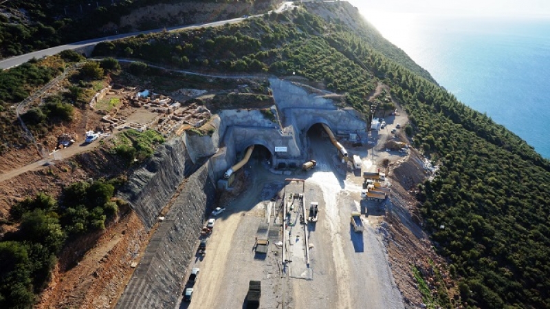 H πρόοδος στην Ιόνια Οδό – προχωρά γρήγορα η διάνοιξη της Κλόκοβας (video)