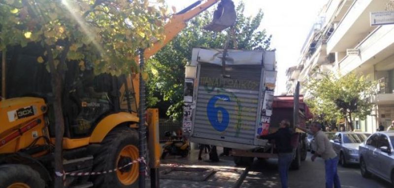 Αγρίνιο: Σκούπα… για την προβολή της ιστορίας (ΔΕΙΤΕ ΦΩΤΟ)