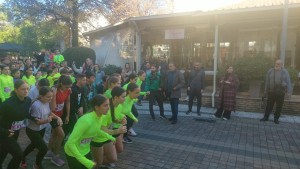 Αγρίνιο: Πλήθος παιδιών στον αγώνα του 1ος χλμ της διοργάνωσης «Μιχάλης Κούσης»