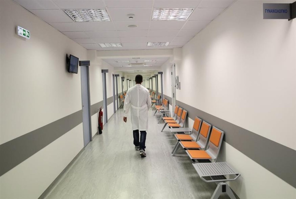 Προκηρύσσονται 196 μόνιμες θέσεις γιατρών στο ΕΣΥ: Τα νέα οικονομικά κίνητρα και οι άγονες περιοχές