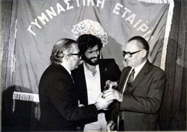 Γυμναστική Εταιρεία Αγρινίου: «είμαστε περήφανοι για τον μεγάλο Έλληνα μαραθωνοδρόμο Μιχάλη Κούση!»