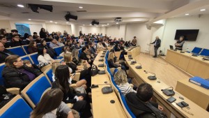 Απονομή βεβαιώσεων επαγγελματικής κατάρτισης στους σπουδαστές του Μεταλυκειακού έτους του ΕΠΑΛ Αμφιλοχίας σήμερα στο Δημαρχείο Αμφιλοχίας – 49 θέσεις μαθητείας από τον Δήμο Αμφιλοχίας και το ΕΠΑ.Λ Αμφιλοχίας σε δύο χρόνια