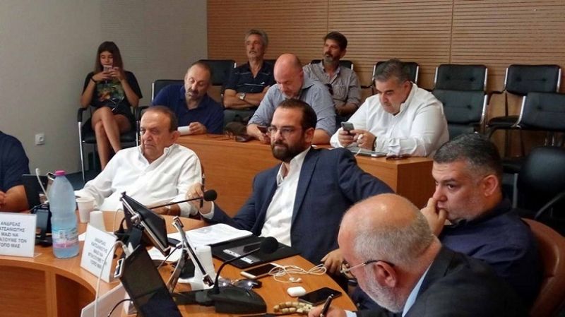 Την Πρύτανη προ των ευθυνών της για τα Τμήματα του Αγρινίου έθεσε ο Νεκτάριος Φαρμάκης