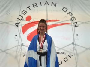 Χάλκινο μετάλλιο για την αθλήτρια του ΑΣ ΘΗΣΕΑΣ ΑΙΤ/ΝΙΑΣ Μπιτσικωκου Δημητρα στο G1 στην Αυστρία.