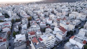 Ακίνητα: Έως 1.400 ευρώ η μείωση φόρου από τον ενδιάμεσο συντελεστή 25% για εισοδήματα από ενοίκια