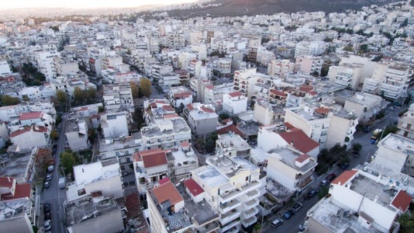 Ακίνητα: Έως 1.400 ευρώ η μείωση φόρου από τον ενδιάμεσο συντελεστή 25% για εισοδήματα από ενοίκια