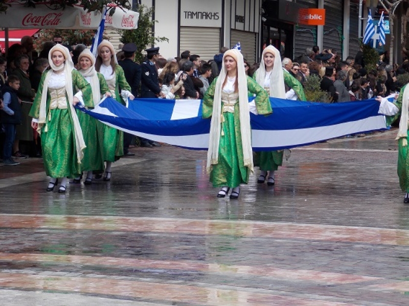Εικόνες- βίντεο από την παρέλαση του Αγρινίου