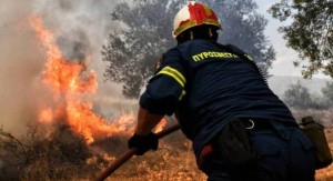 Αιτωλοακαρνανία: Μόνο 100 εθελοντές πυροσβέστες σε όλο τον νομό – Ανάγκη για ενίσχυση του δυναμικού