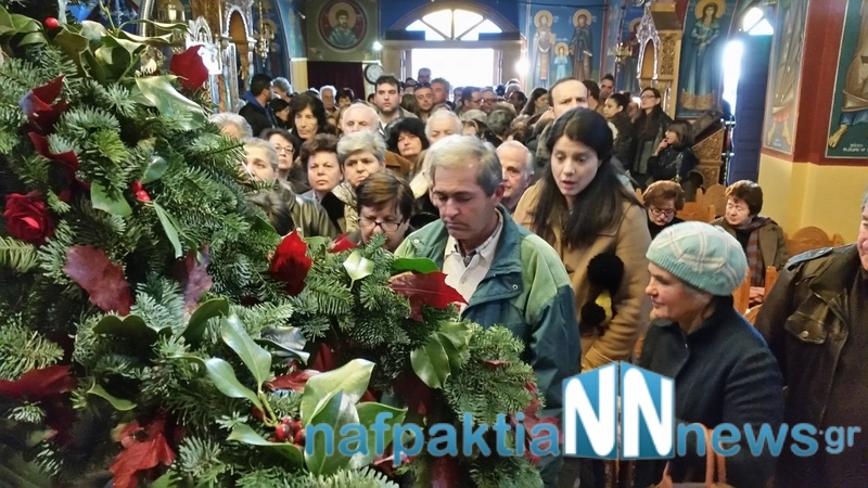 Συγκινητική η προσέλευση πιστών για να προσκυνήσουν τα Δώρα των Μάγων (φωτο-video)