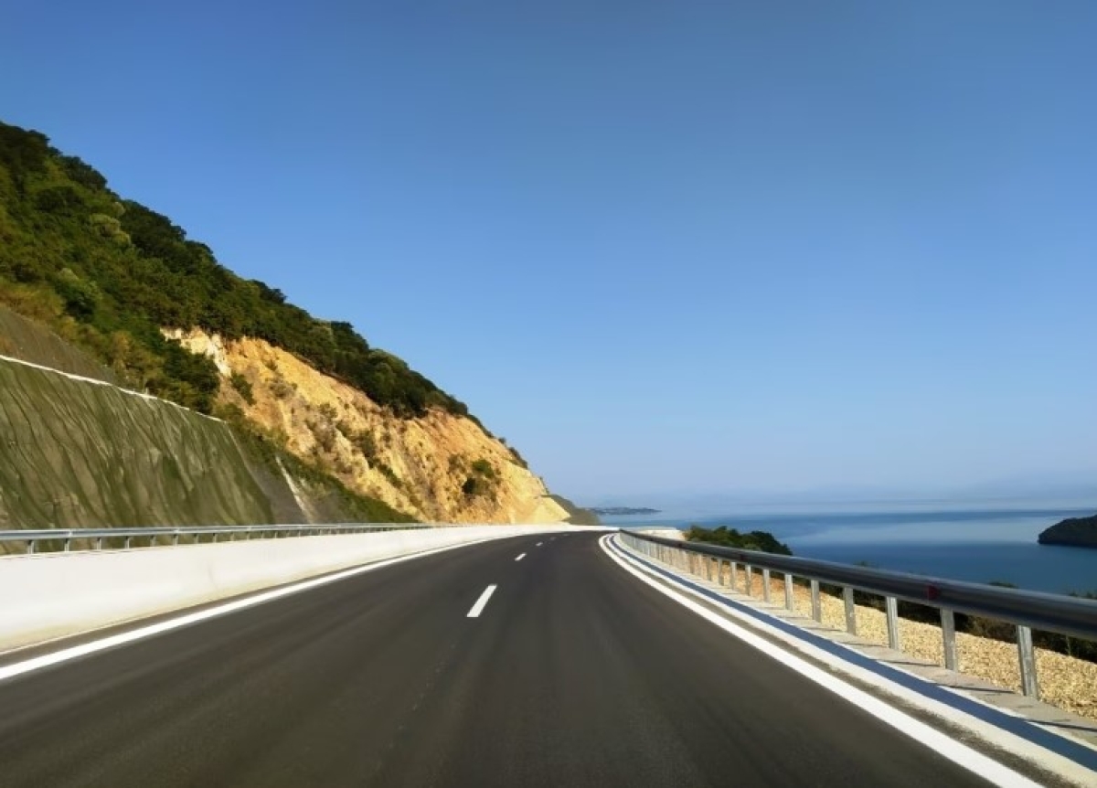Οδηγώντας στην Παράκαμψη Αμφιλοχίας – τα συν και πλην (βίντεο) (www.4troxoi.gr)