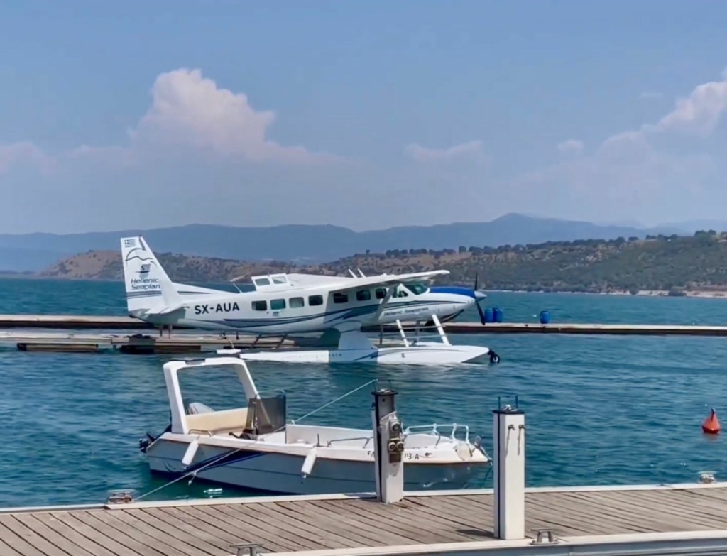 Αμφιλοχία: «Ανοίγουν φτερά» τα υδροπλάνα!