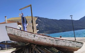 Μύτικας Ξηρομέρου: Αναβιώνει και φέτος το παραδοσιακό «Κάψιμο του Ιούδα»