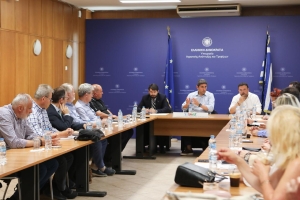 Συνάντηση του ΥπΑΑΤ, Λευτέρη Αυγενάκη με τους εκπροσώπους των εννέα Διεπαγγελματικών Οργανώσεων