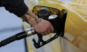 Fuel Pass: Ανατροπή με τις αιτήσεις μετά το «κρασάρισμα», ποιοι θα μπαίνουν κάθε μέρα στην πλατφόρμα