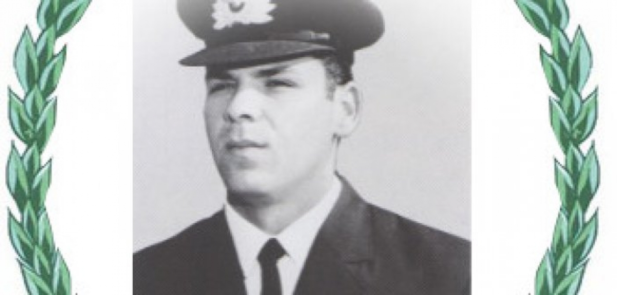 Σαν σήμερα το 1998 σκοτώθηκε ο Αγρινιώτης πιλότος Γιώργος Παπαθανασίου