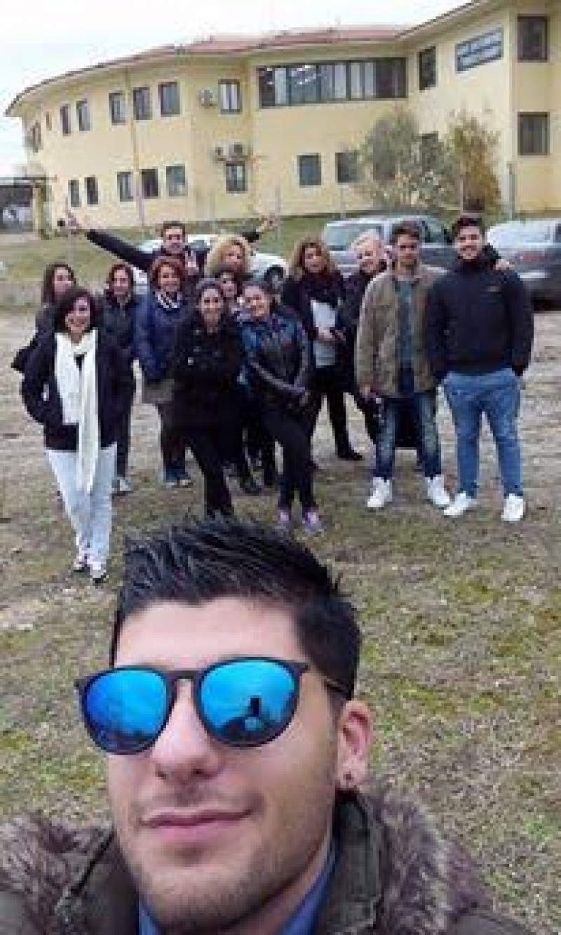 Οι σπουδαστές Κομμωτικής του ΙΕΚ ΟΑΕΔ στο ΕΕΕΕΚ Αγρινίου (φωτό)