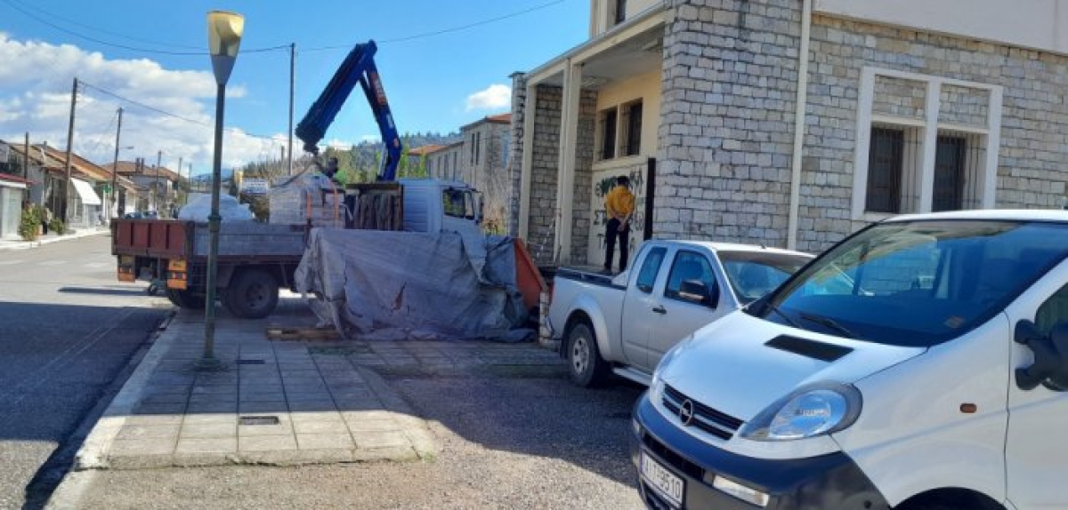 Γαβαλού: Ξεκίνησαν οι εργασίες για την μεταστέγαση του Αστυνομικού Σταθμού στο πρώην Ειρηνοδικείο (εικόνες)