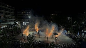 Live τα χαλκούνια στο Αγρίνιο (βίντεο)