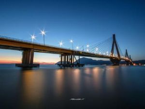 Το εκπληκτικό ηλιοβασίλεμα στην γέφυρα Ρίου - Αντιρρίου