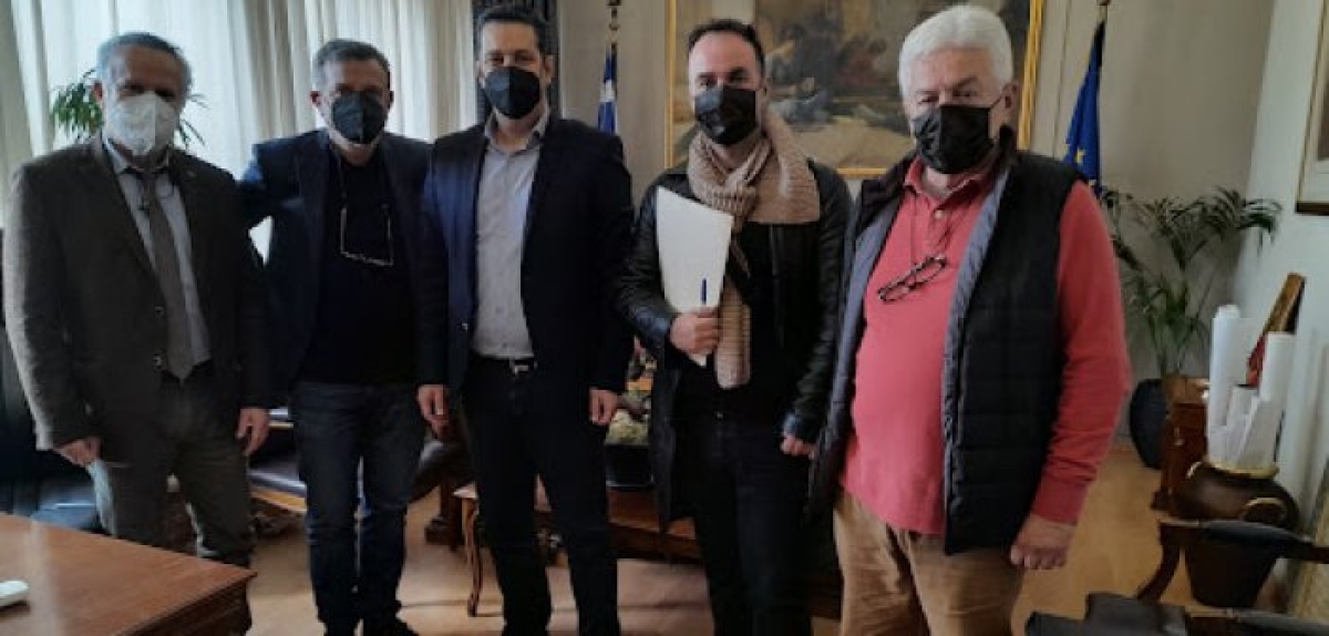 Αγρίνιο – Καρπενήσι: Συνάντηση με το δήμαρχο είχαν εκπρόσωποι του συντονιστικού για το δρόμο