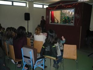 Κουκλοθέατρο παρακολούθησαν παιδιά της ΕΛΕΠΑΠ και του Παιδικού Σταθμού «Το Ρόδι»