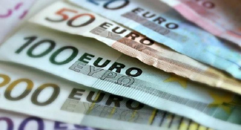 Κορωνοϊός: Έως αρχές Ιουνίου τα ταμειακά διαθέσιμα – Νέα επαγγέλματα στη λίστα στήριξης