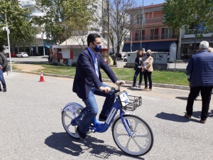 Παρουσιάστηκε σήμερα το σύστημα κοινόχρηστων ηλεκτρικών ποδηλάτων του Δήμου Αγρινίου