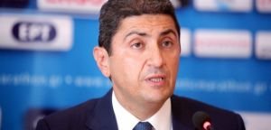 Superleague: “Οπαδούς στα γήπεδα με ευθύνη όλων” είπε ο Αυγενάκης
