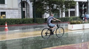 Καιρός: Ενισχύονται τα μελτέμια, έρχεται 48ώρη αστάθεια με βροχές και ενίσχυση βοριάδων