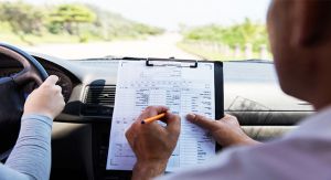 Ερχεται επείγουσα νομοθετική ρύθμιση για τα διπλώματα οδήγησης