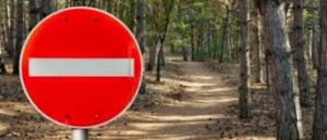 Απαγόρευση κυκλοφορίας σε εθνικούς δρυμούς, δάση και ευπαθείς περιοχές σε ημέρες πολύ υψηλού κινδύνου πυρκαγιών και κατάστασης συναγερμού