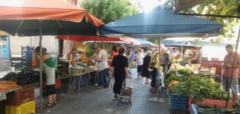 Ναύπακτος: Να μην καταργηθεί η λαϊκή αγορά στο κέντρο λέει η δημοτική κοινότητα – Να βρεθεί άλλος τόπος διεξαγωγής της