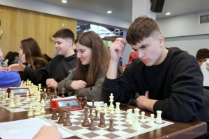 Διακρίσεις στο σκάκι για τους μαθητές και τις μαθήτριες της Ναυπάκτου