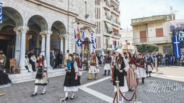 Ρεκόρ συμμετοχών για την Έξοδο του Μεσολογγίου: 300 τουλάχιστον σύλλογοι στην πομπή για τα 200 χρόνια