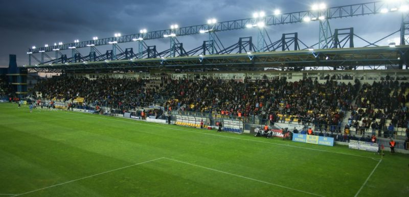 Μειώνεται ο ΦΠΑ στα εισιτήρια των αγώνων από 24% σε 13%