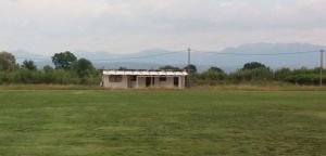 Δήμος Αγρινίου: Βελτιώσεις στον χλοοτάπητα του γηπέδου Καλυβίων