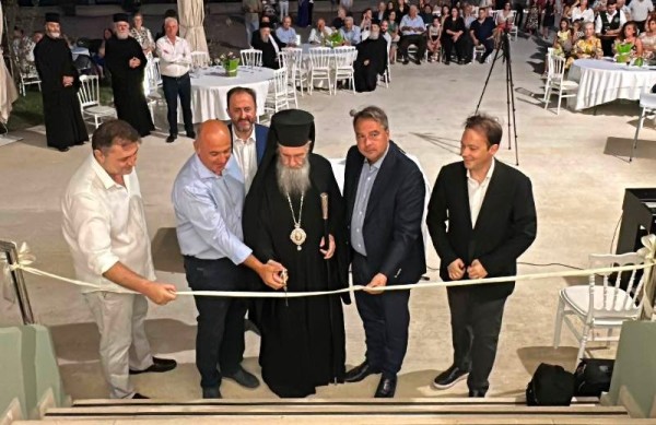 Εγκαίνια και αγιασμός στο Γηροκομείο της Ναυπάκτου «Ενήλιον»